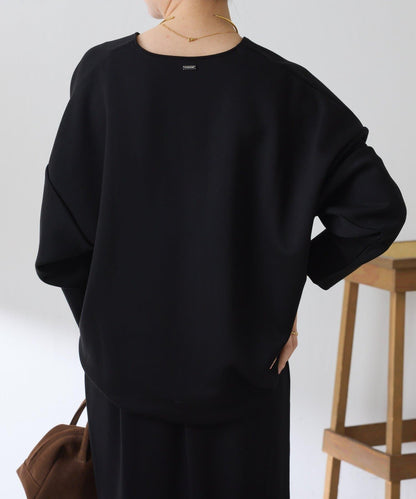 【小臉效果/彈力】V領開口套頭衫/套裝