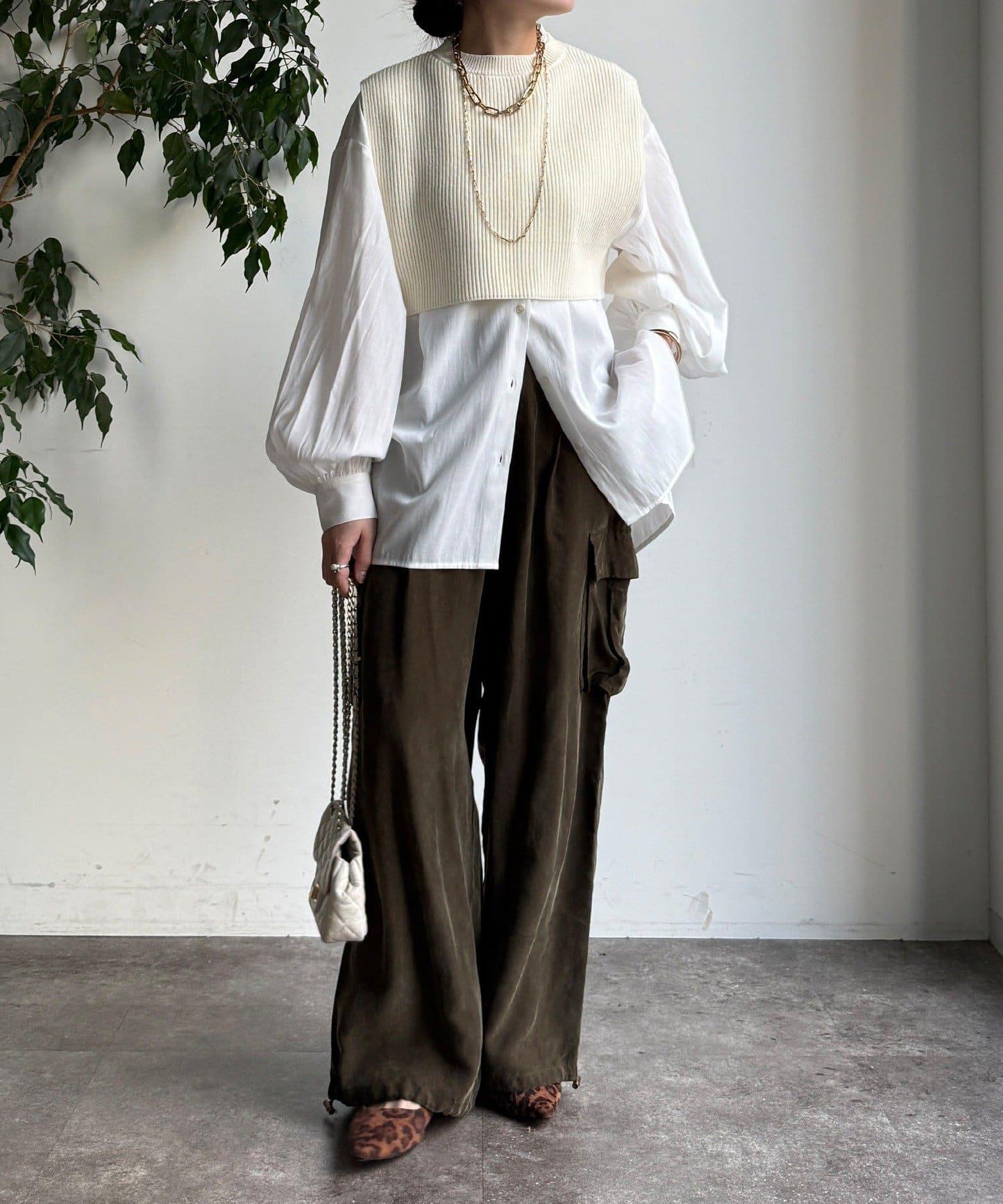 針織背心×襯衫套裝