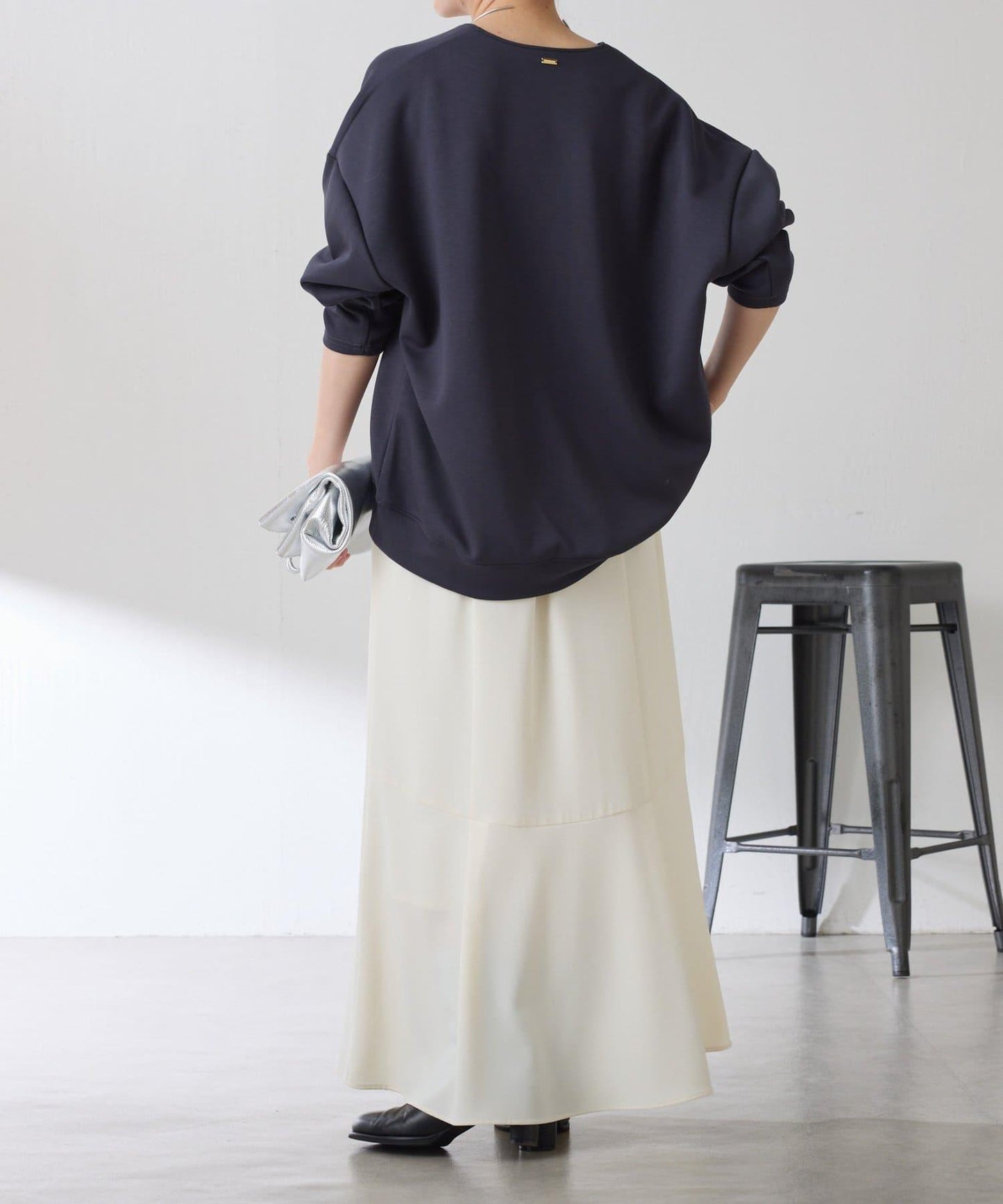 【小臉效果/彈力】V領開口套頭衫/套裝