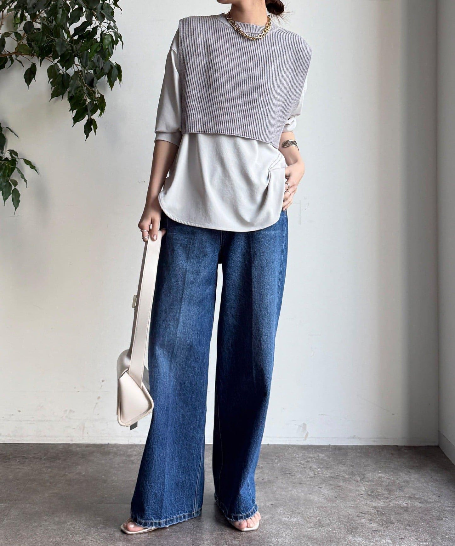 針織背心×襯衫套裝