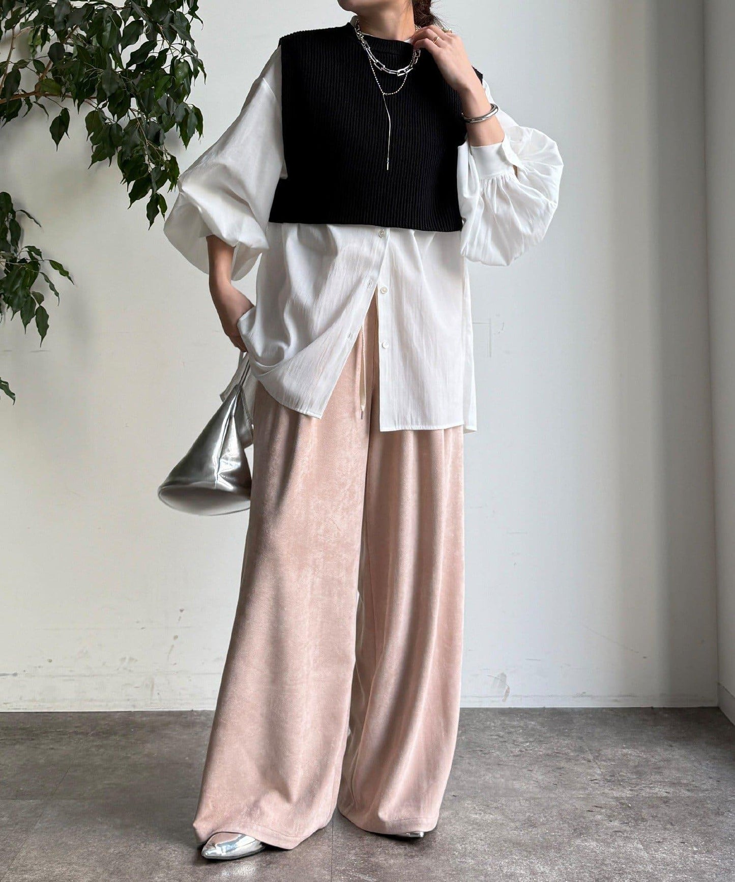 針織背心×襯衫套裝