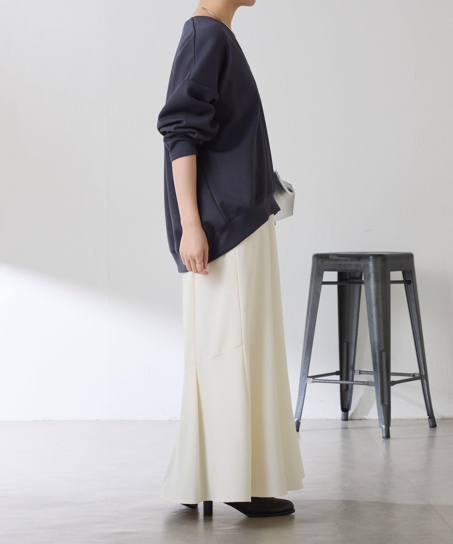 【小臉效果/彈力】V領開口套頭衫/套裝