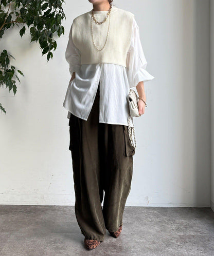 針織背心×襯衫套裝