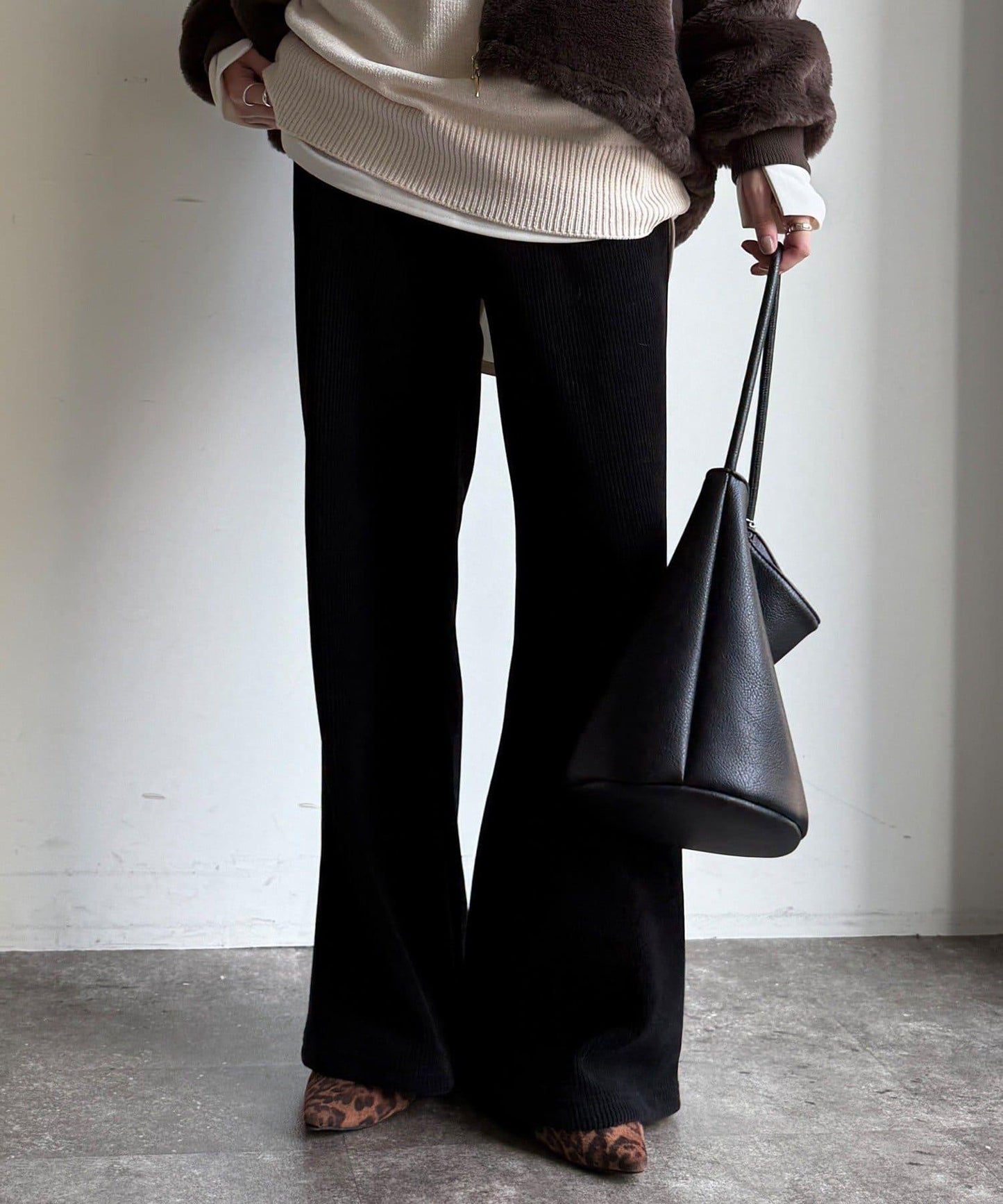 針織燈芯絨微喇休閒褲