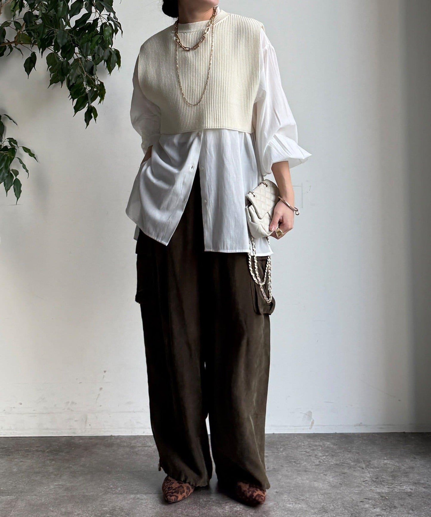 針織背心×襯衫套裝