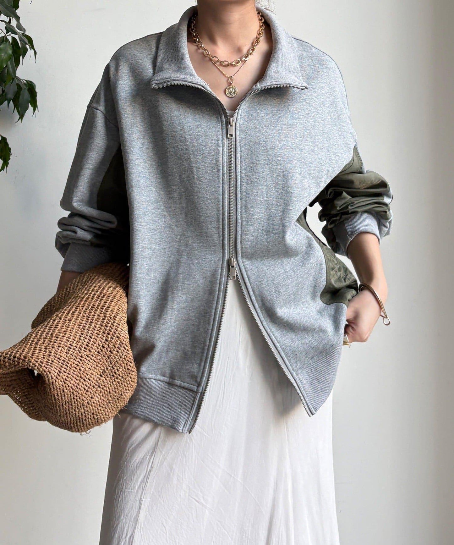 異材質拼接雙拉鍊夾克