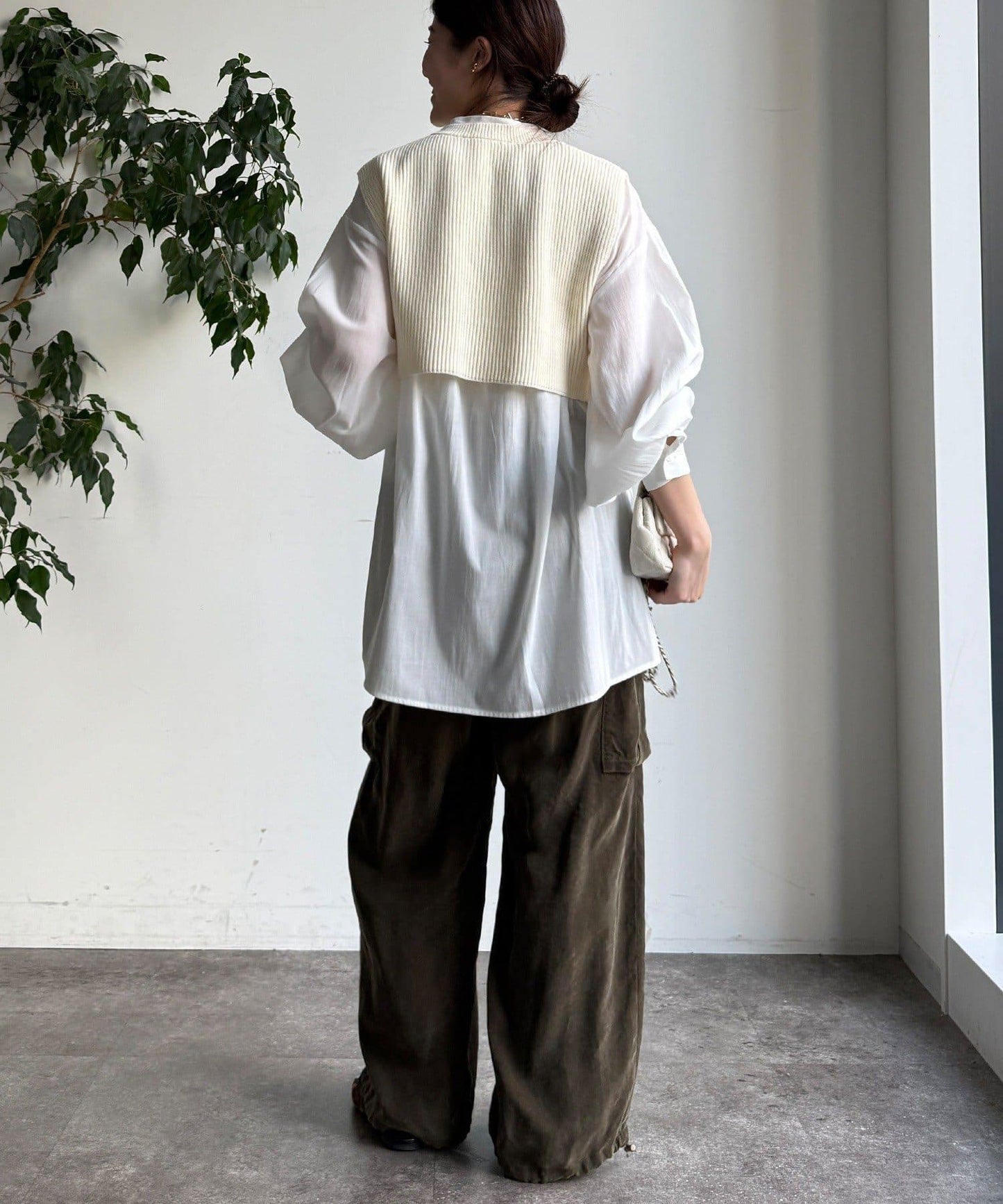 針織背心×襯衫套裝