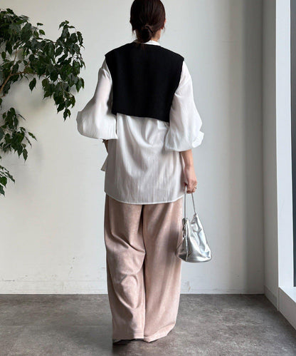 針織背心×襯衫套裝