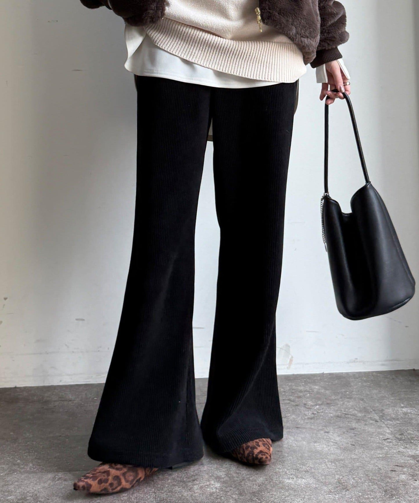 針織燈芯絨微喇休閒褲