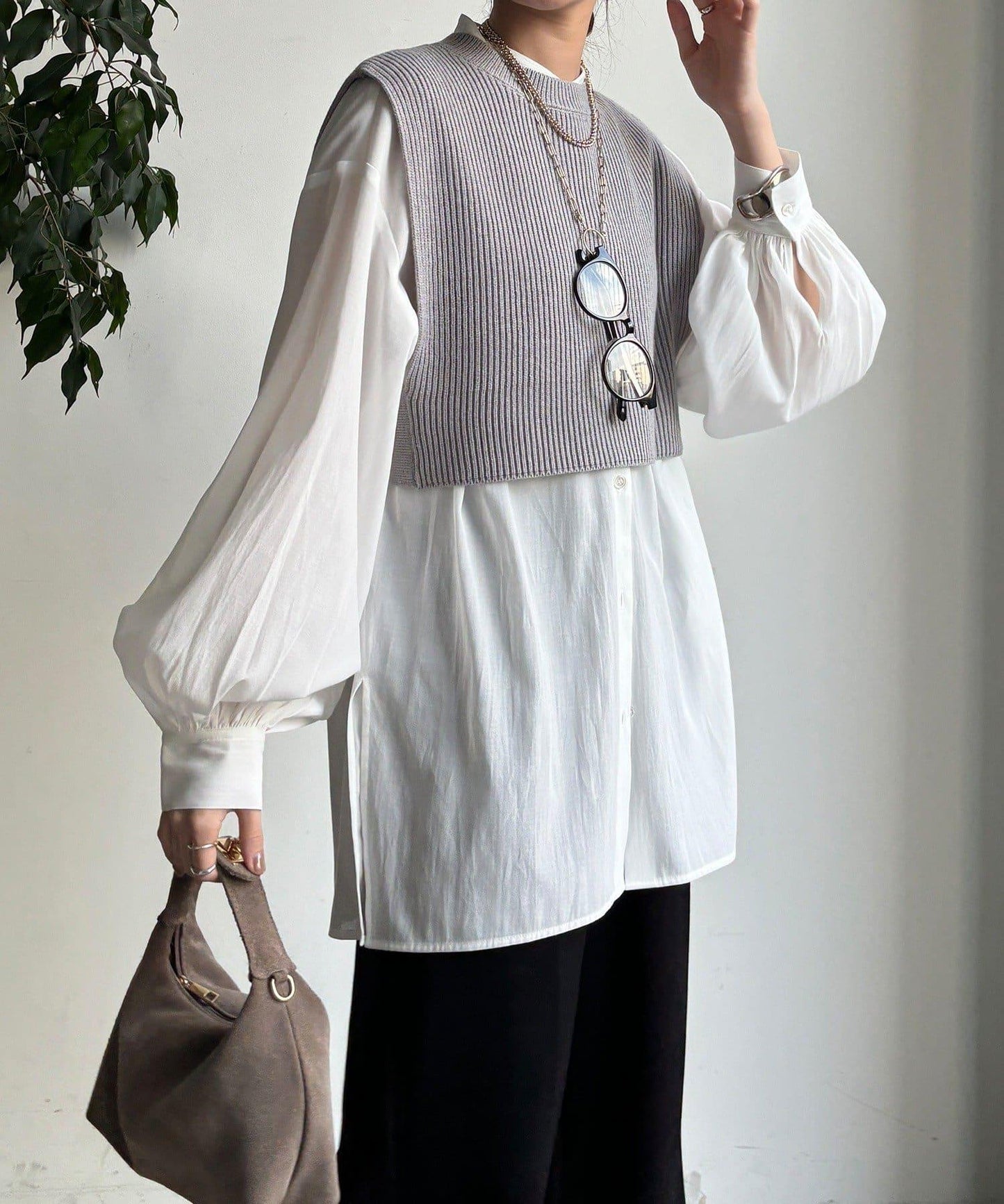 針織背心×襯衫套裝