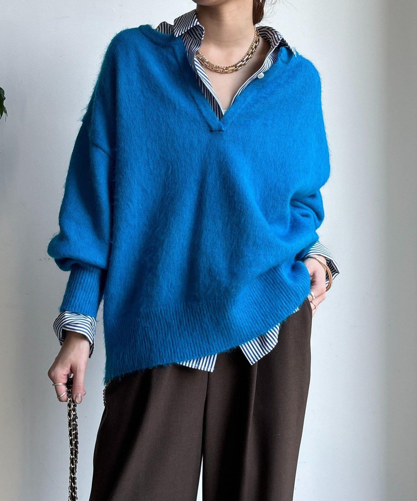 深V開叉針織衫