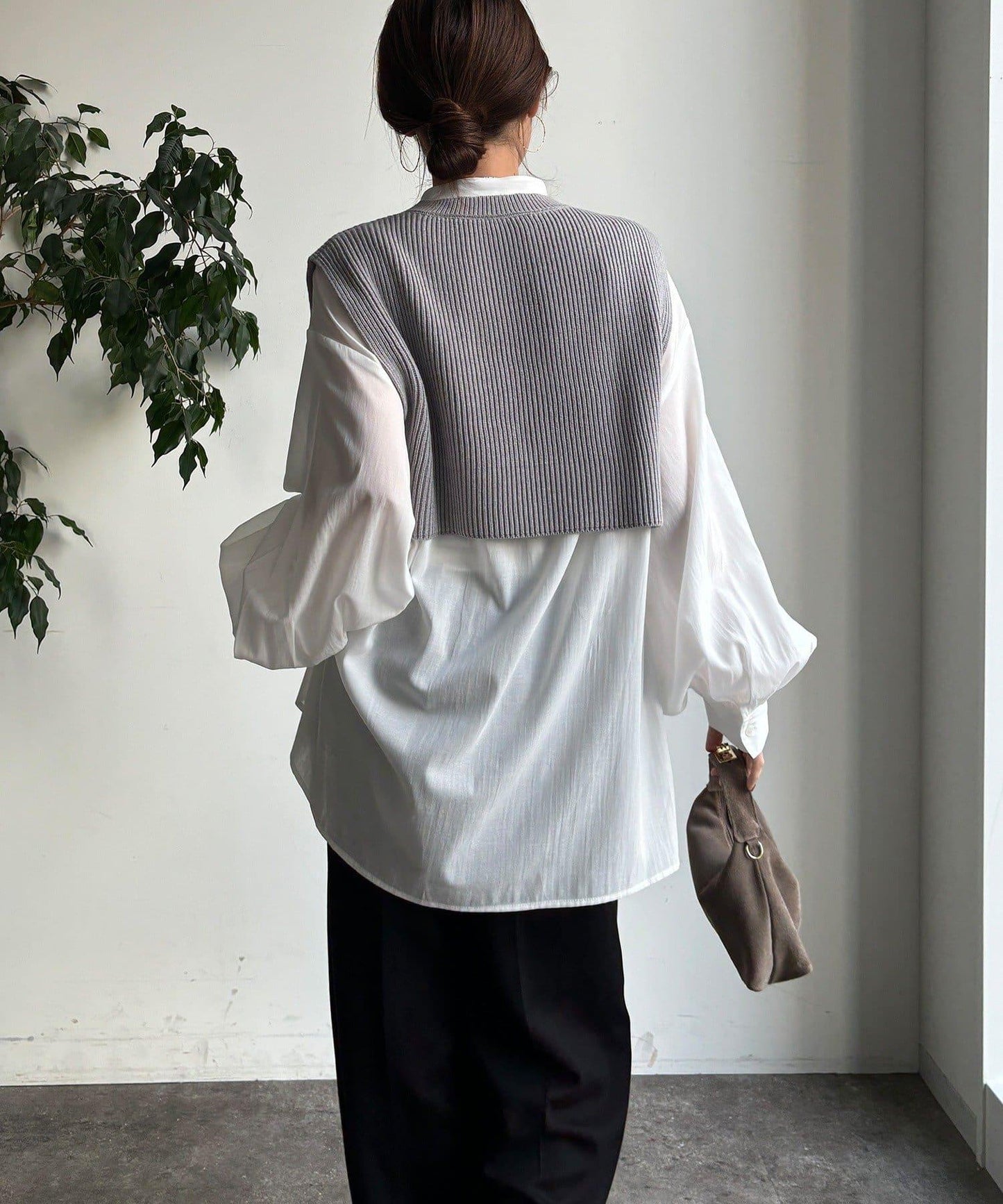 針織背心×襯衫套裝