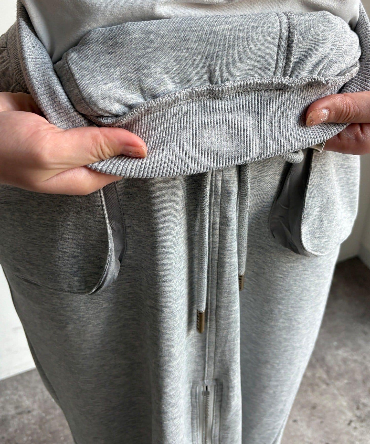 前中拉鍊衛衣裙