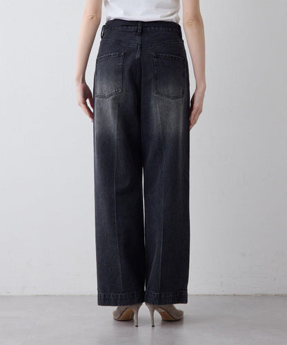 中線壓褶黑色牛仔褲