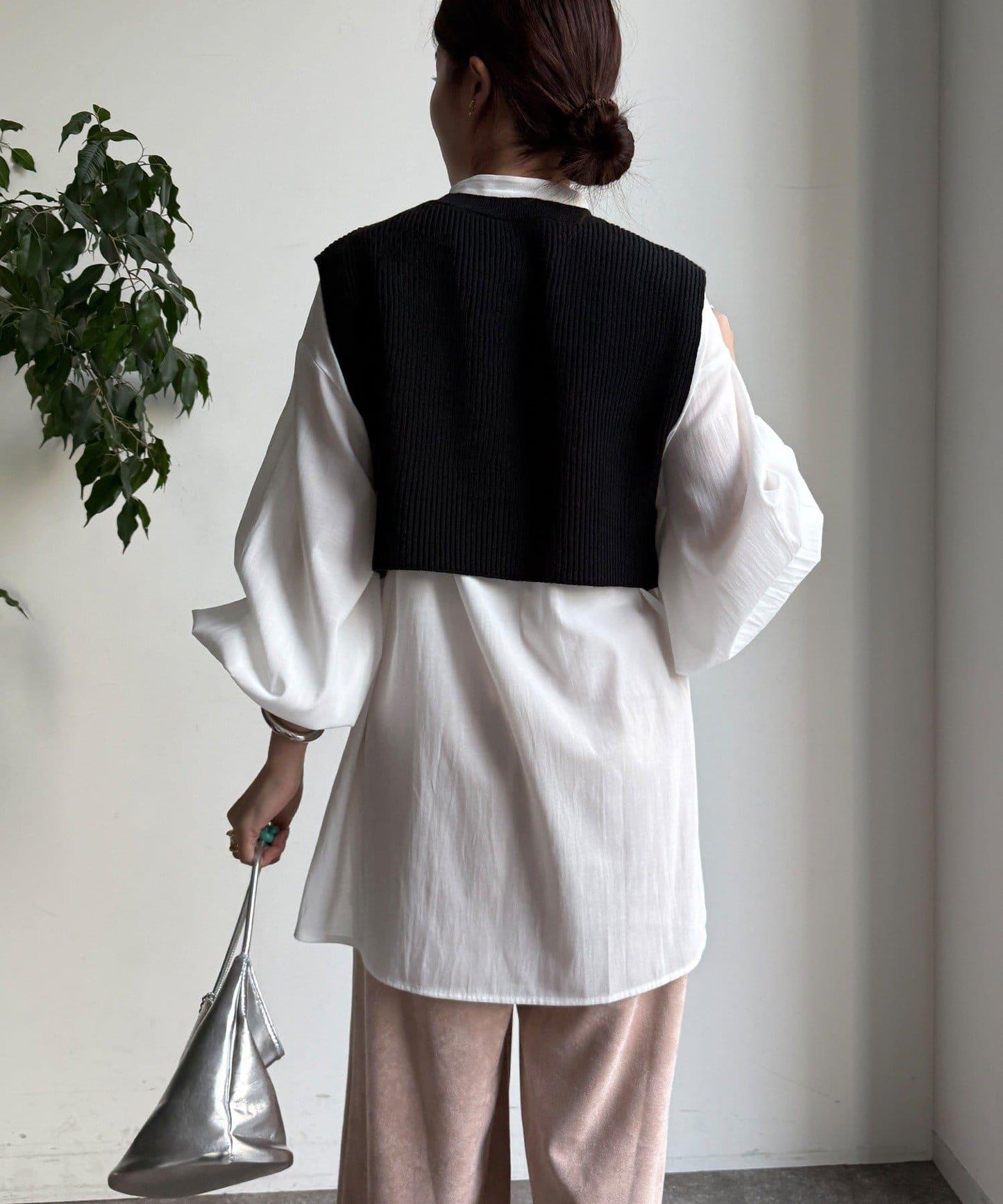 針織背心×襯衫套裝