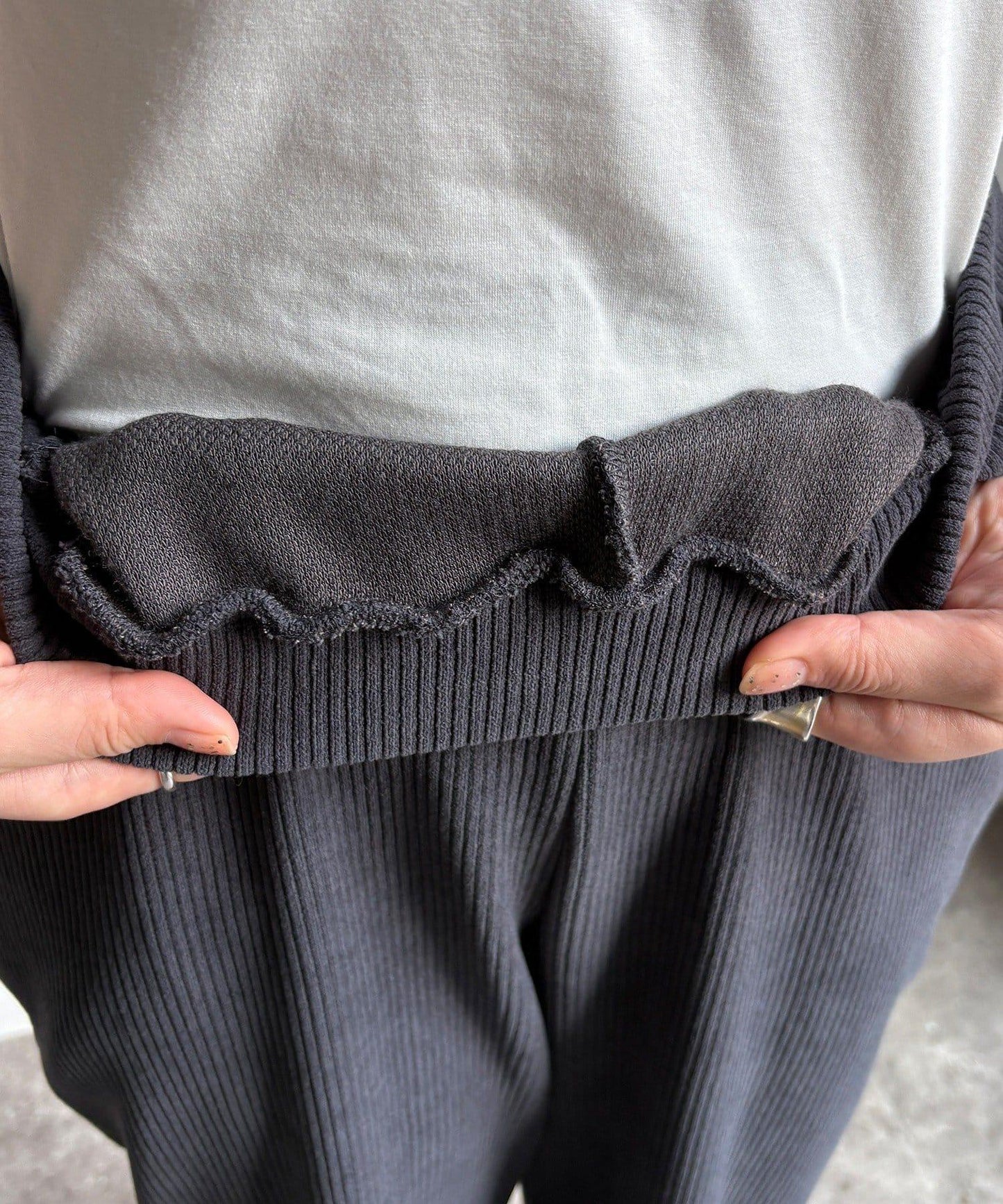 針織燈芯絨微喇休閒褲