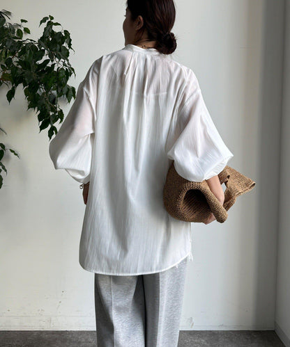 針織背心×襯衫套裝