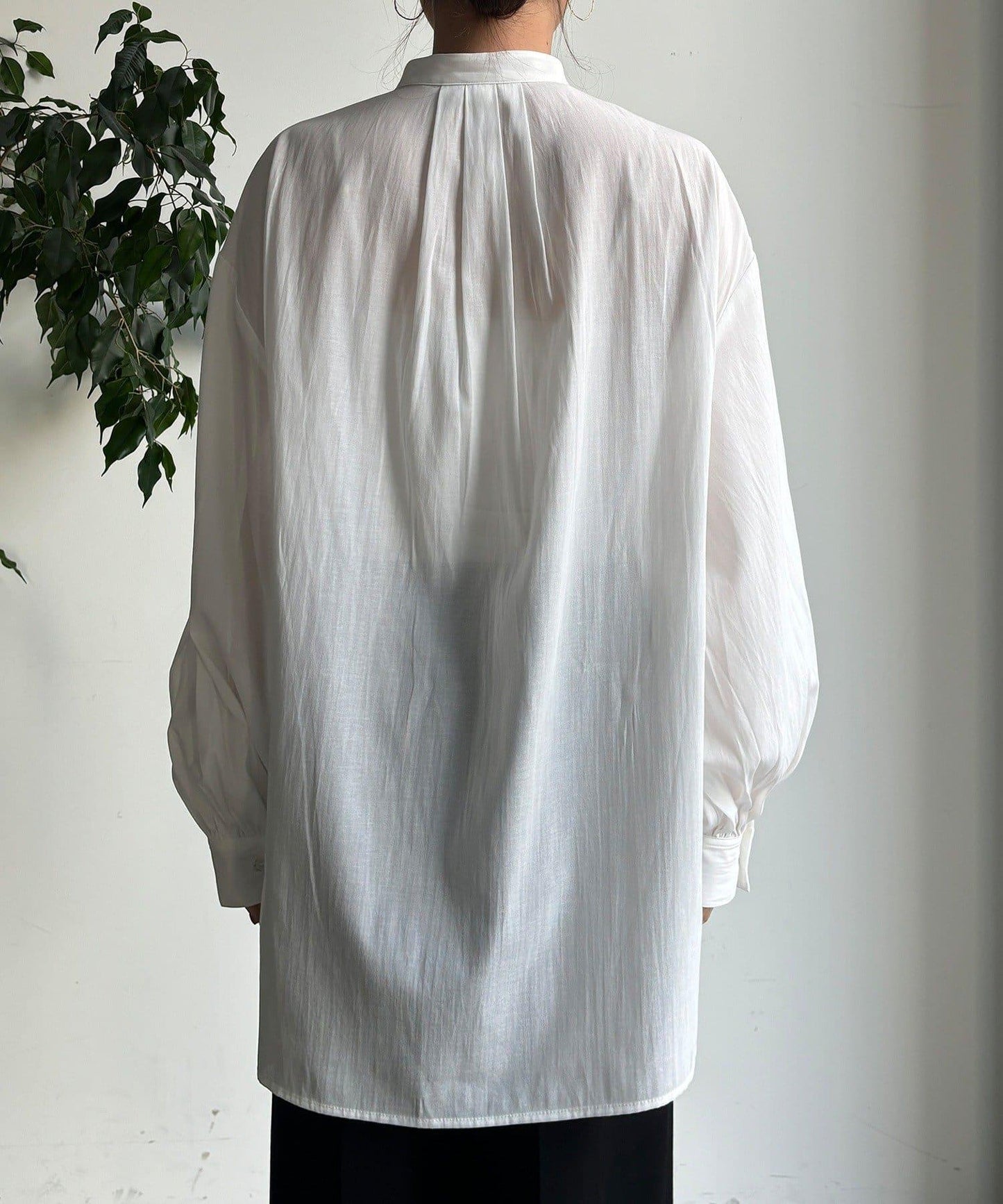 針織背心×襯衫套裝