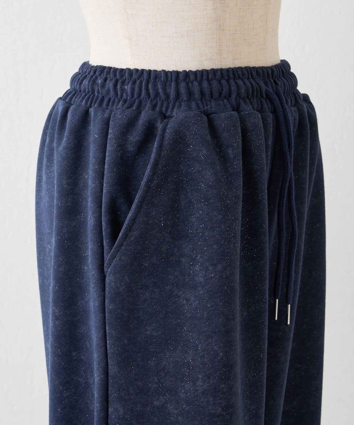 可成套穿著的連帽衛衣【RMAF】仿舊風格衛褲