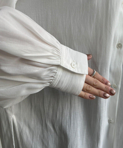 針織背心×襯衫套裝