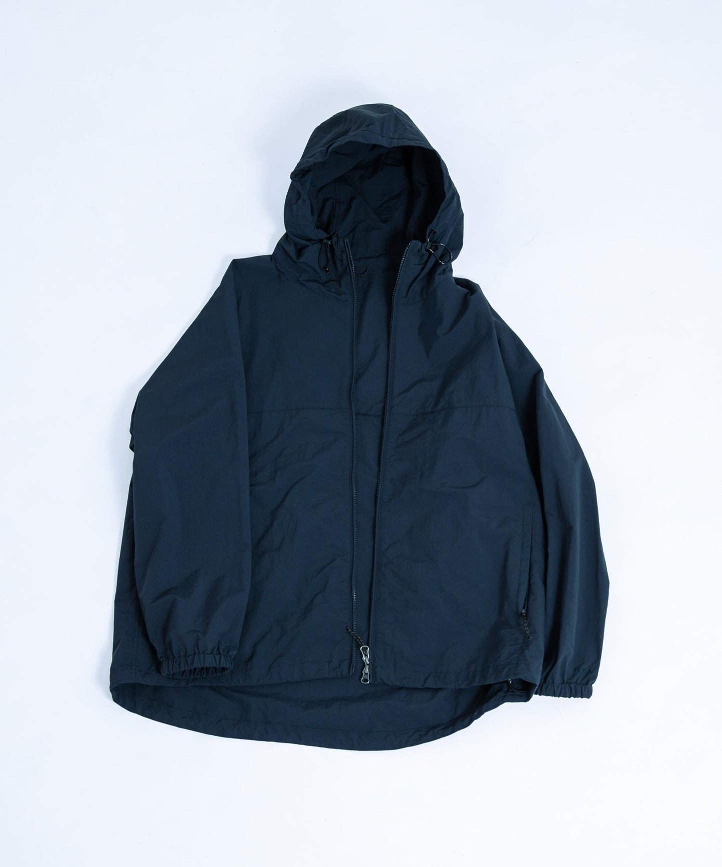 『UR TECH』尼龍塔夫綢連帽外套