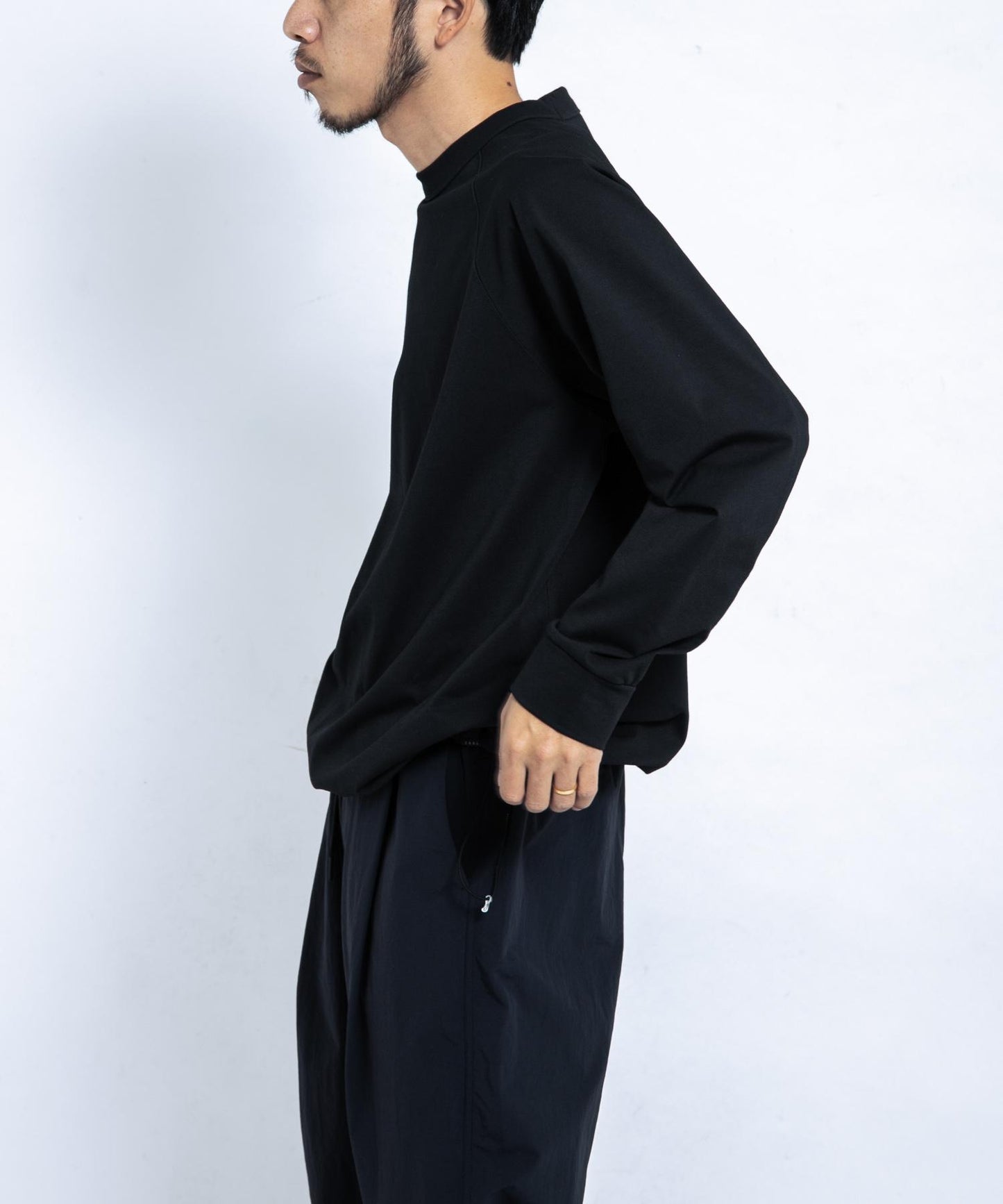 乾爽寬鬆版長袖T恤