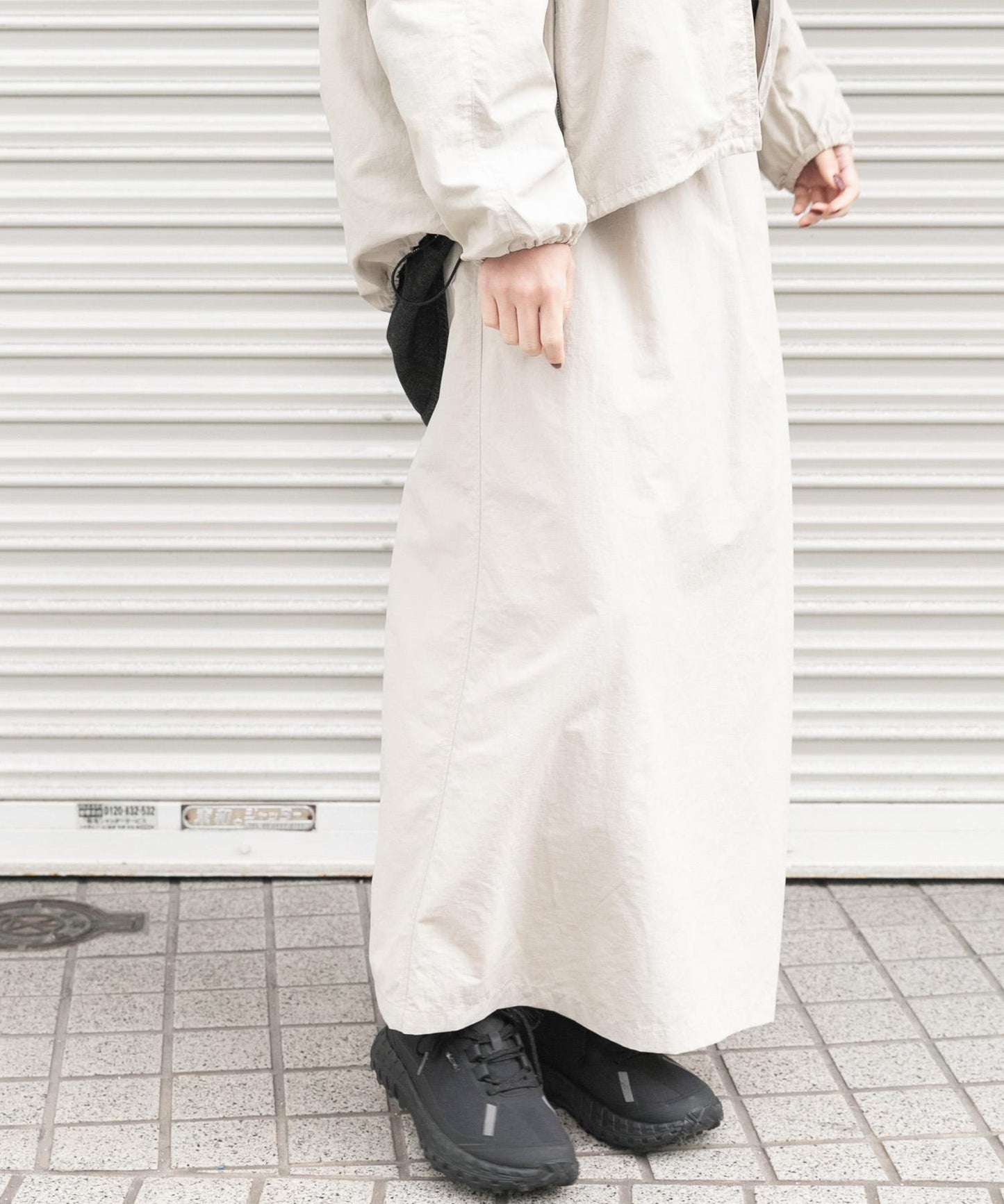 UR TECH尼龍塔夫綢裹身風半身裙