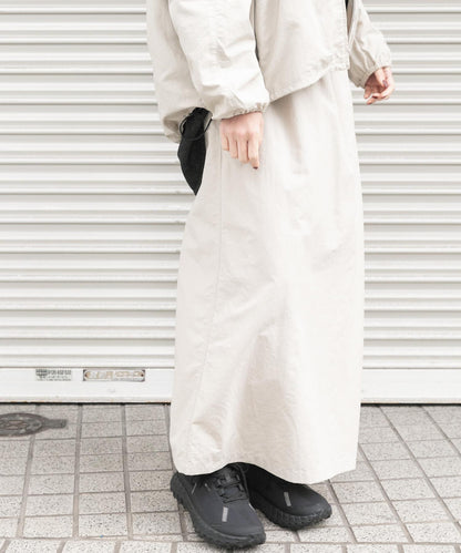 UR TECH尼龍塔夫綢裹身風半身裙