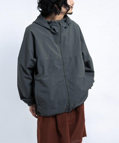 『UR TECH』尼龍塔夫綢連帽外套
