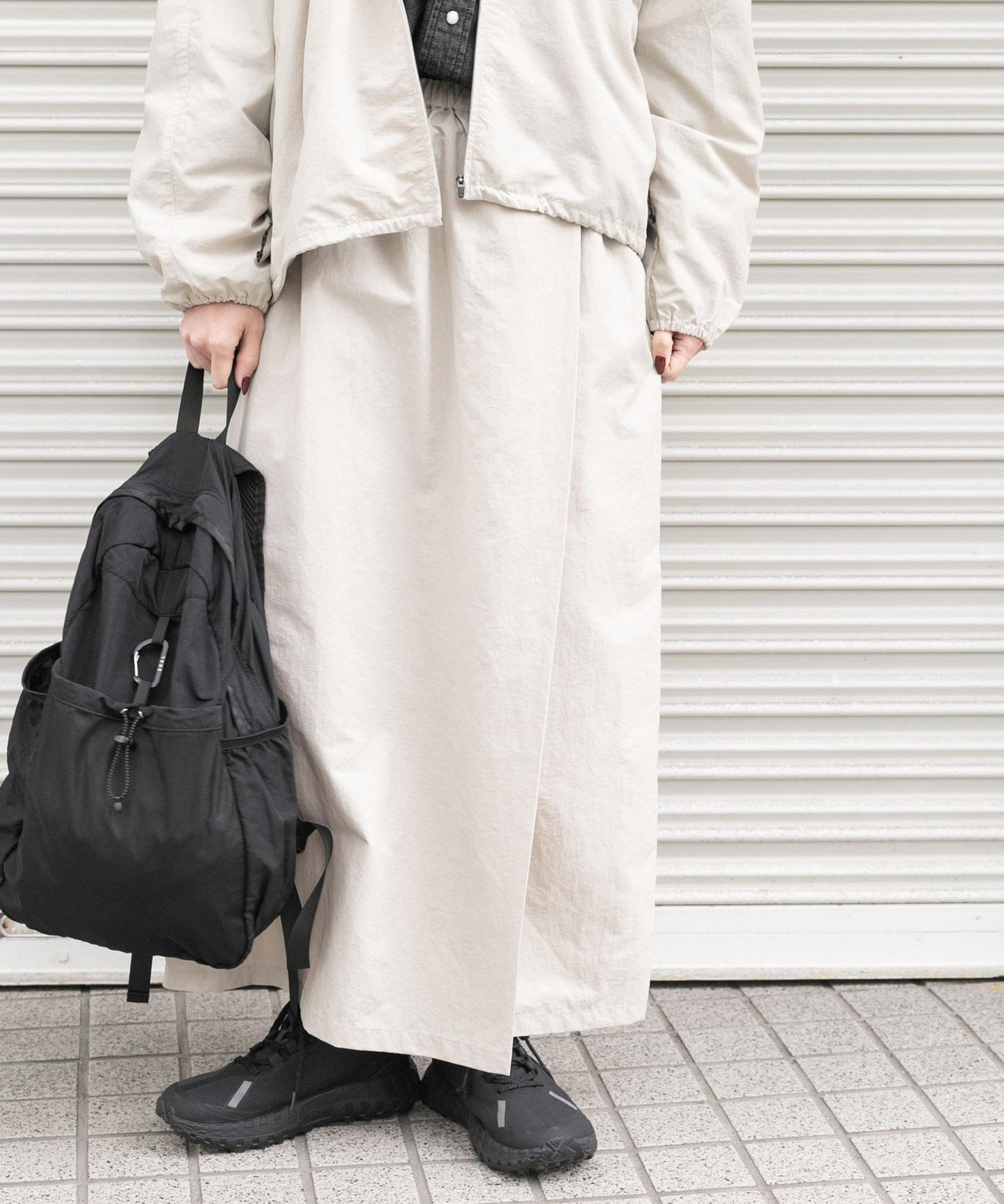 UR TECH尼龍塔夫綢裹身風半身裙