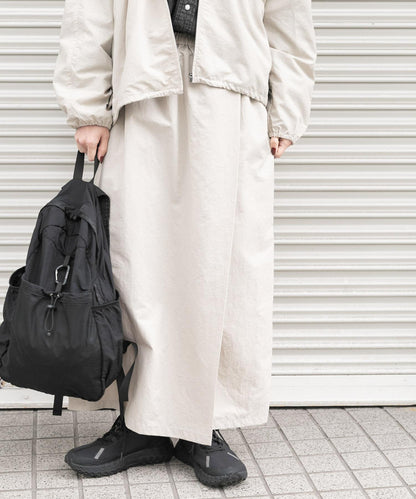 UR TECH尼龍塔夫綢裹身風半身裙