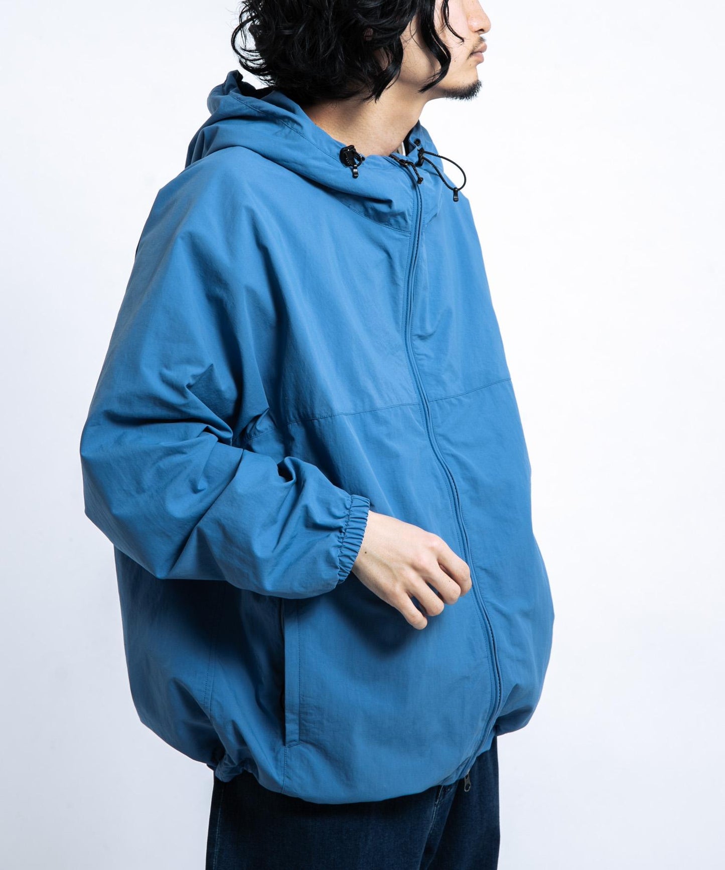 『UR TECH』尼龍塔夫綢連帽外套