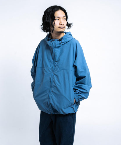 『UR TECH』尼龍塔夫綢連帽外套