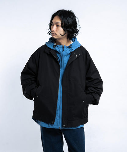 『UR TECH』尼龍塔夫綢連帽外套