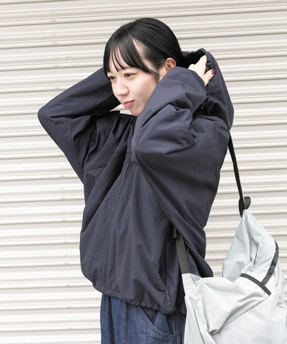 UR TECH尼龍塔夫綢拉鍊外套