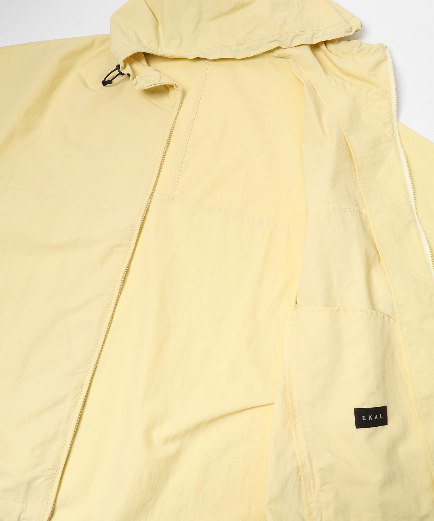 『UR TECH』尼龍塔夫綢連帽外套