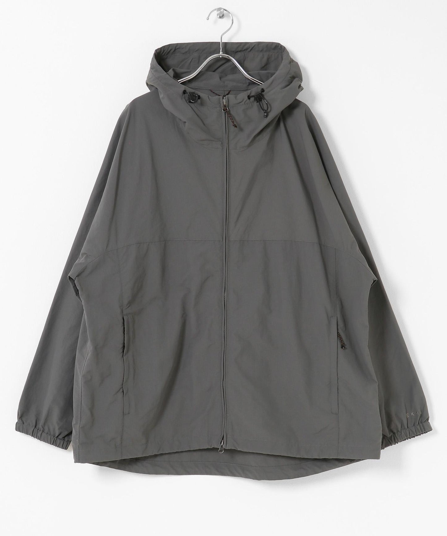 『UR TECH』尼龍塔夫綢連帽外套