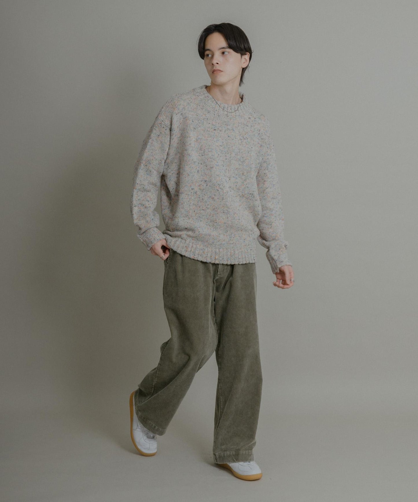 可水洗彩色紗點針織套頭衫