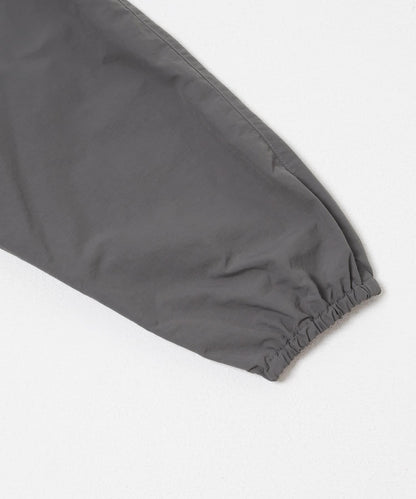 UR TECH尼龍塔夫綢拉鍊外套