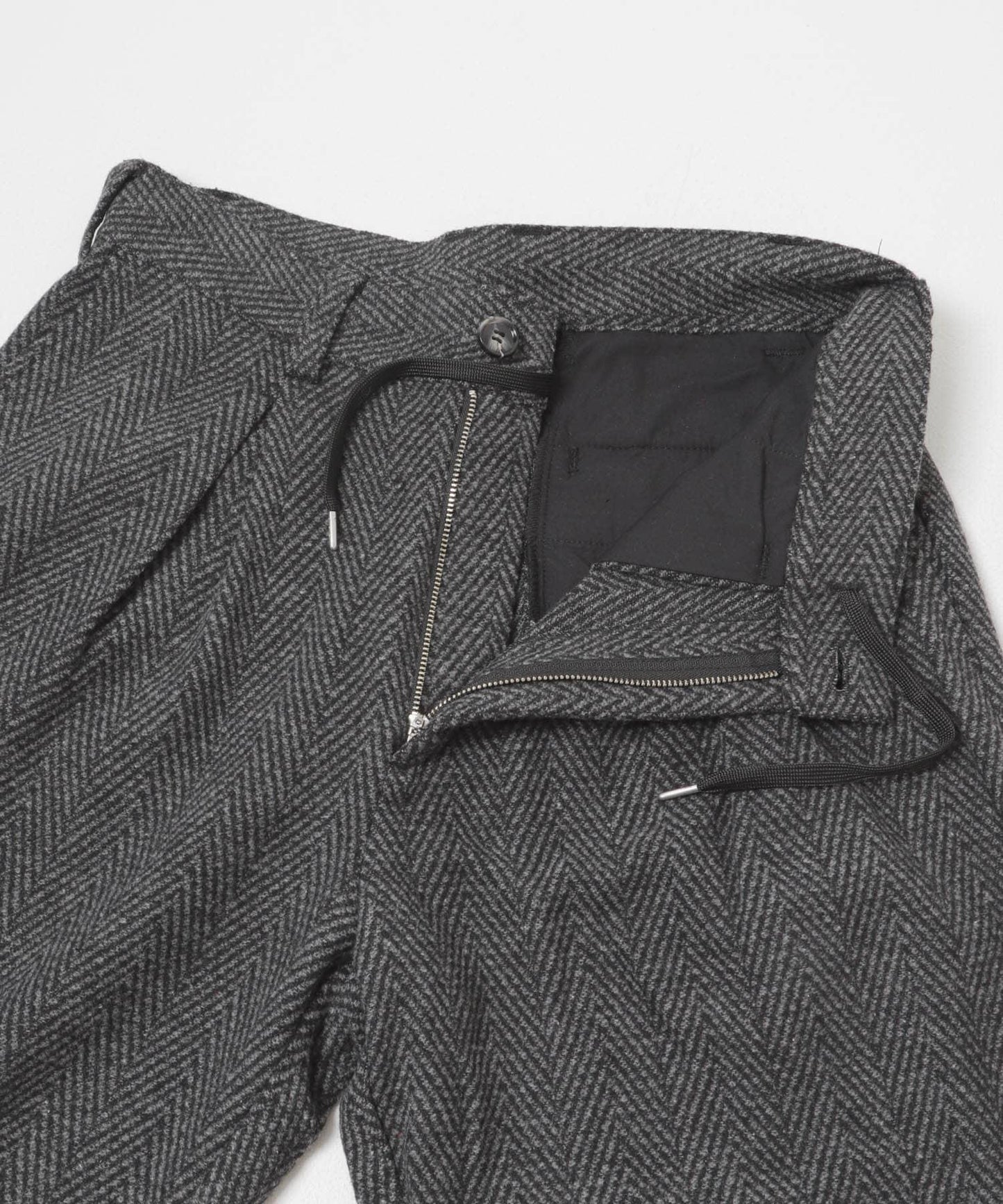 仿羊毛人字紋寬腿褲