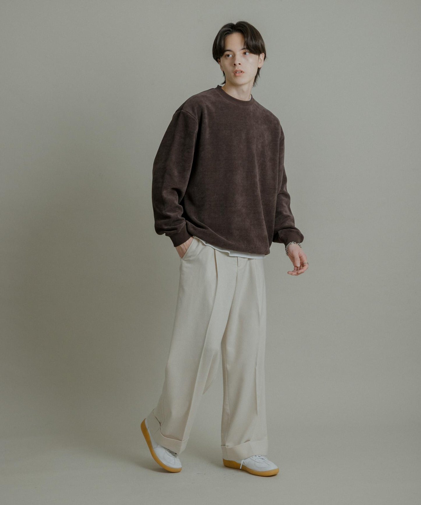 針織抓絨圓領套頭衫