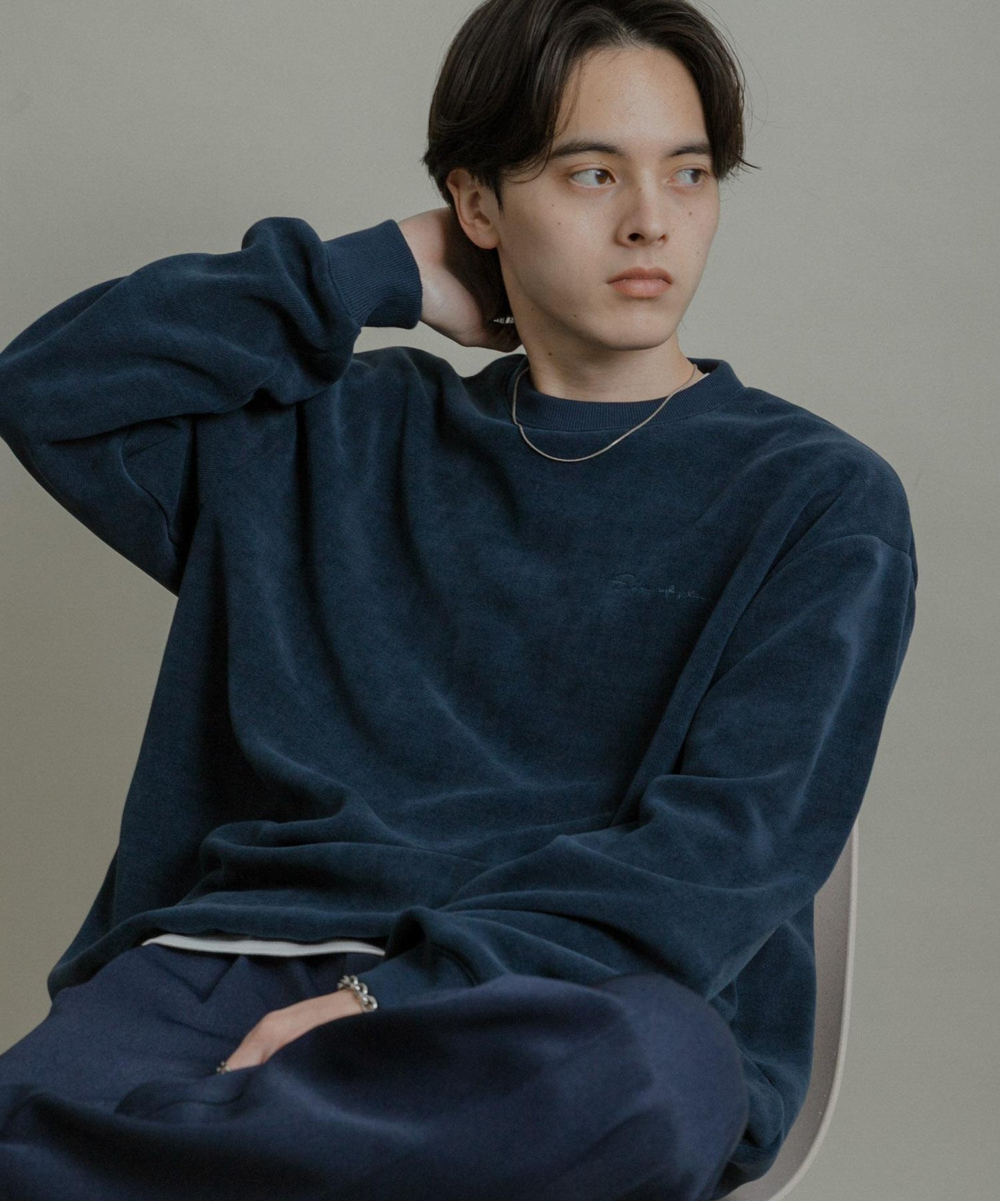 針織抓絨圓領套頭衫