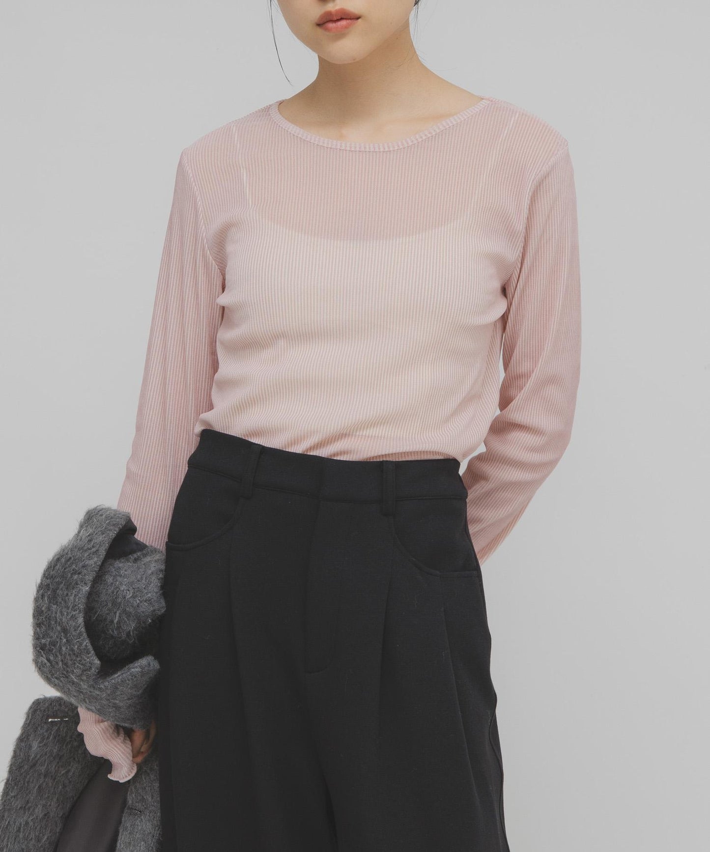 透視天鵝絨褶皺袖上衣