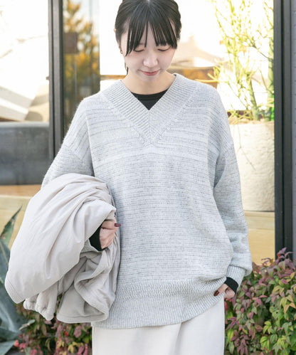V領寬鬆條紋針織衫