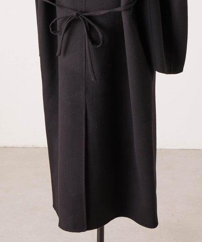 《RRACE》披肩領長款大衣