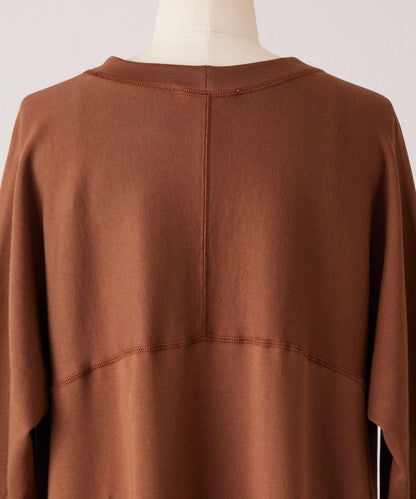 加絨喇叭連衣裙