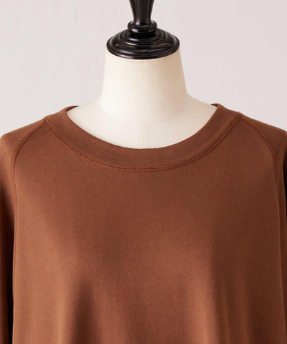 加絨喇叭連衣裙