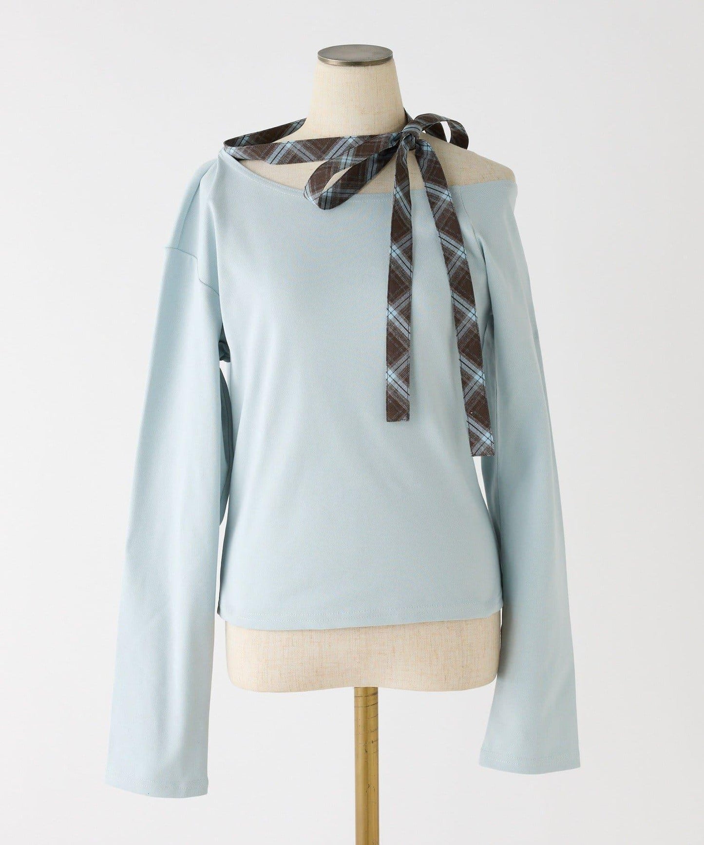 蝴蝶結裝飾上衣