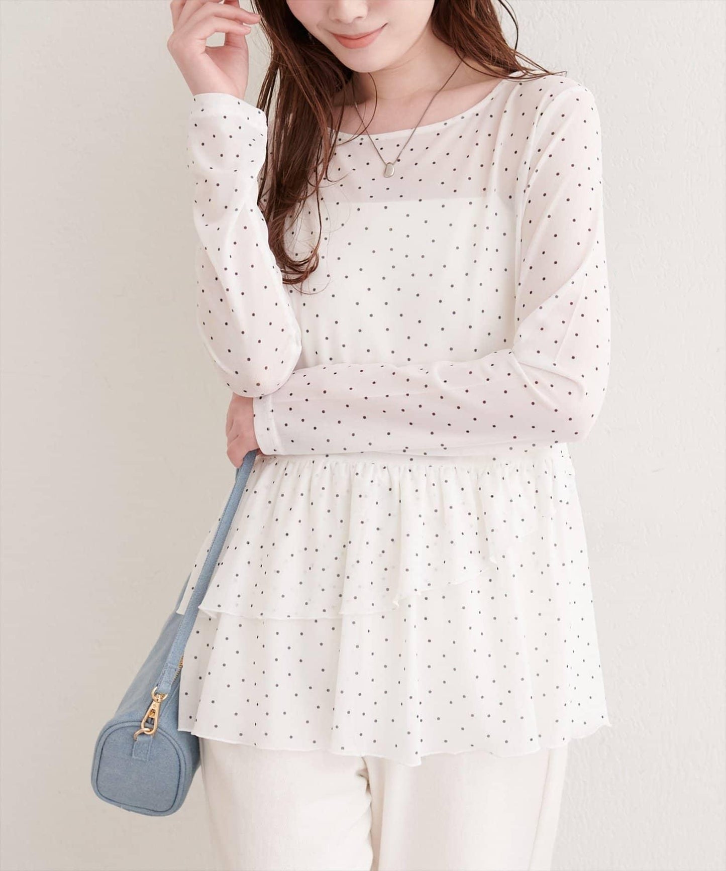 全蕾絲層疊上衣