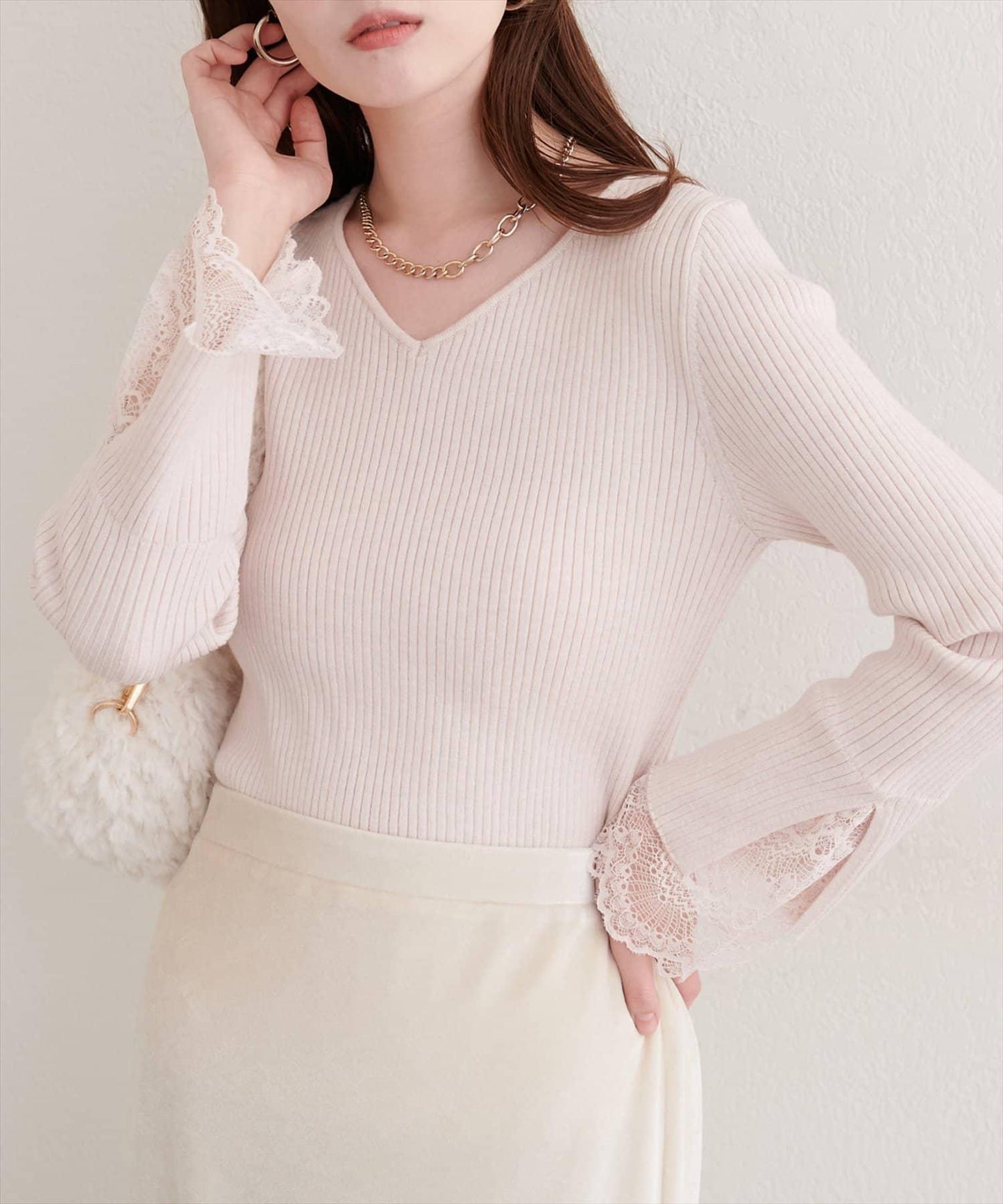 前後兩穿袖口蕾絲羅紋針織衫